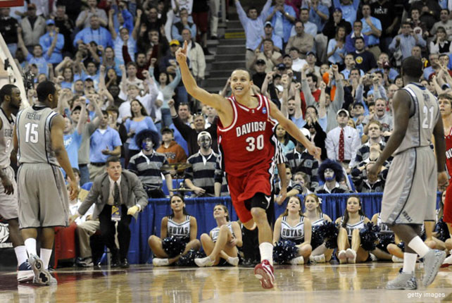 Curry's Hot Hand Carries Davidson Past Gonzaga - The New York Times