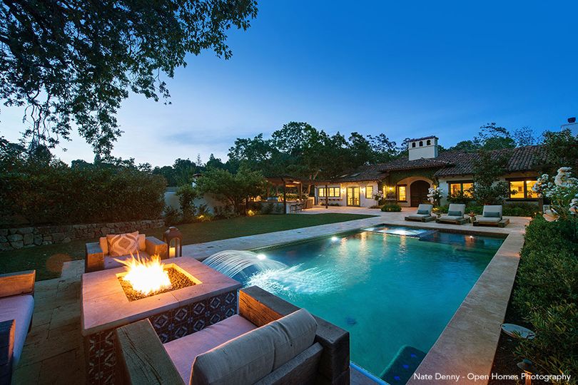 Stephen Curry's Fire Pit And Pool