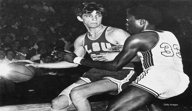 No One Can Cap The Pistol: Twilight for Pete Maravich, hoops' most talented  loser - Sports Illustrated